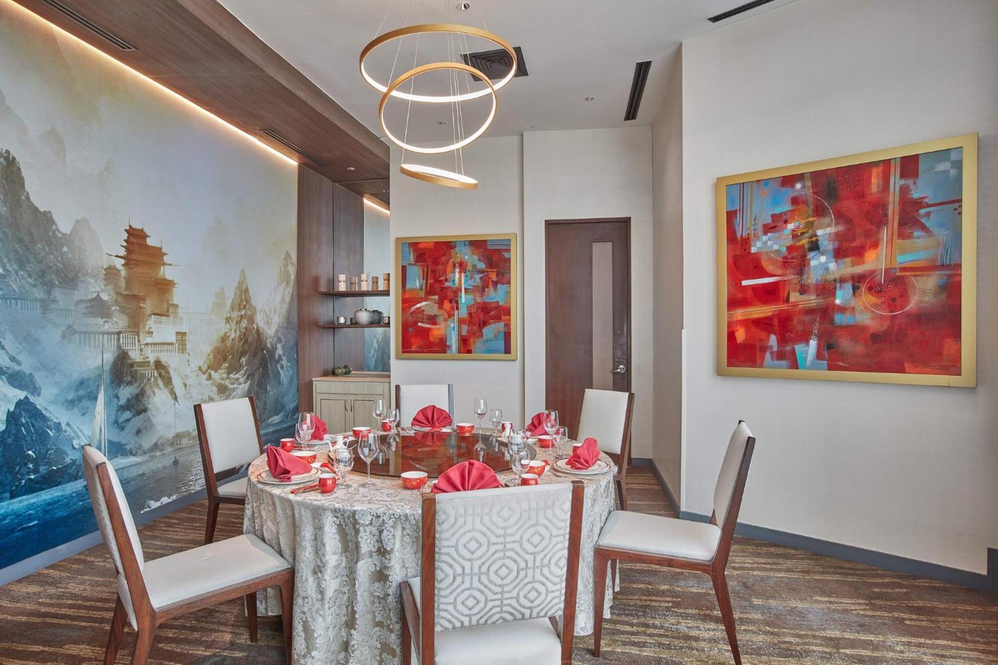 Crowne Plaza Manila Galleria By Ihg Pasig City Eksteriør billede