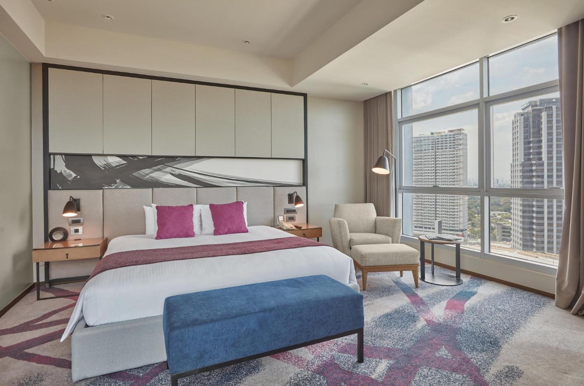 Crowne Plaza Manila Galleria By Ihg Pasig City Eksteriør billede
