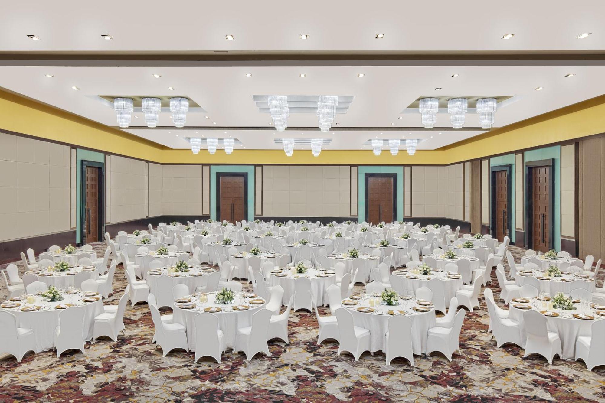 Crowne Plaza Manila Galleria By Ihg Pasig City Eksteriør billede