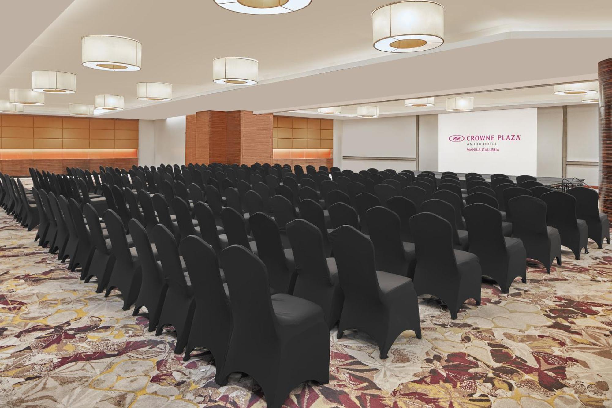 Crowne Plaza Manila Galleria By Ihg Pasig City Eksteriør billede